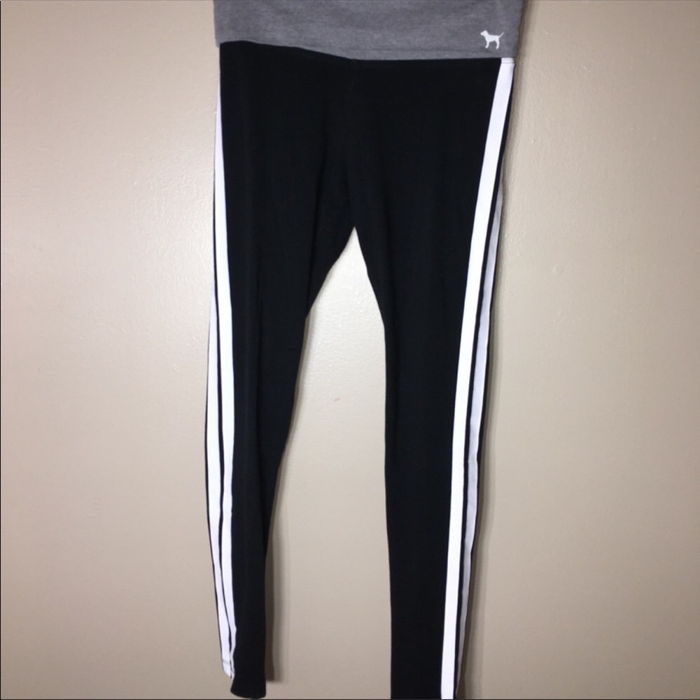 PINK Victoria’s Secret leggings size XS black and white yoga leggings pants - Picture 2 of 5